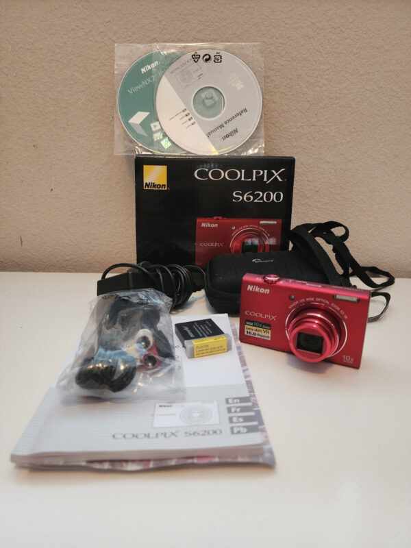 Nikon COOLPIX S6200 16.0 MP Brilliant Red Digital Camera w/ Box [Mint]