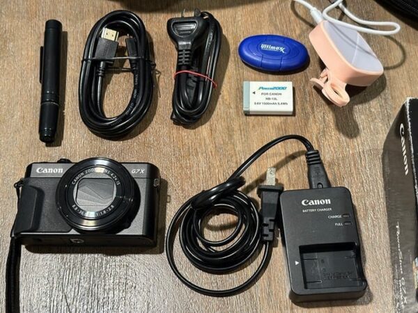 Canon PowerShot G7 X Mark II Digital Point & Shoot Camera - Image 4