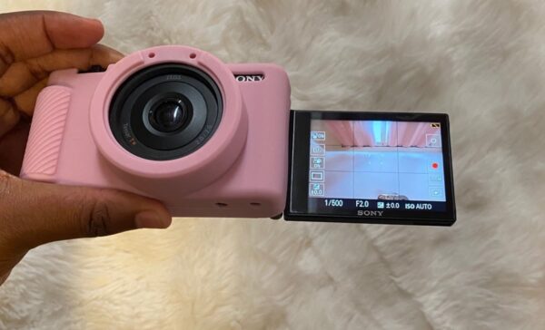 Sony ZV-1F Digital Camera - Image 4