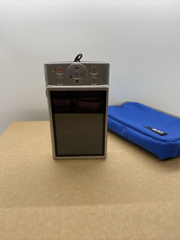 Canon PowerShot ELPH 360 HS 20.2MP 12x Zoom Compact Digital Camera Silver. - Image 3
