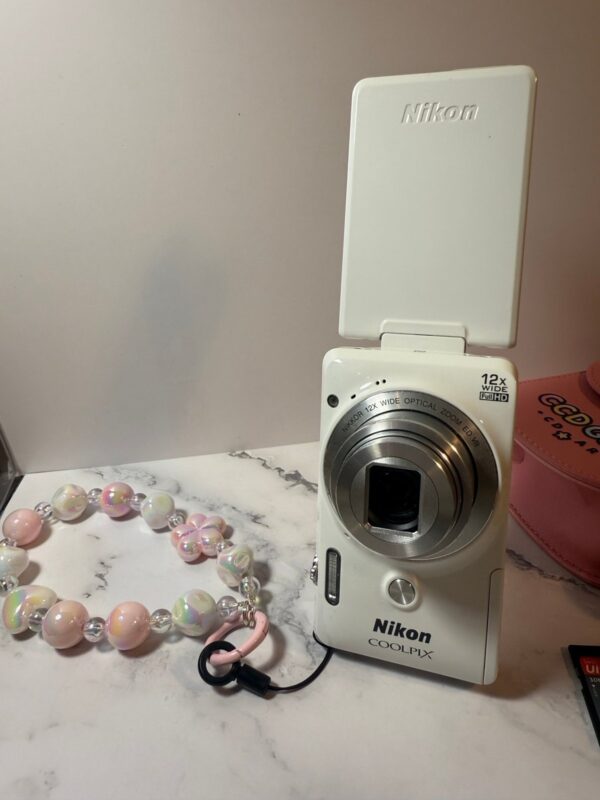 Nikon coolpix s6900 (white) - Image 5