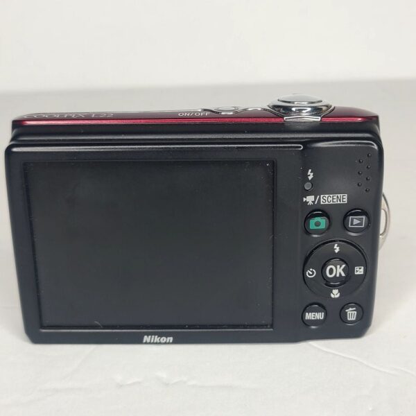 Nikon COOLPIX L22 12.0MP Digital Camera Red - Image 4
