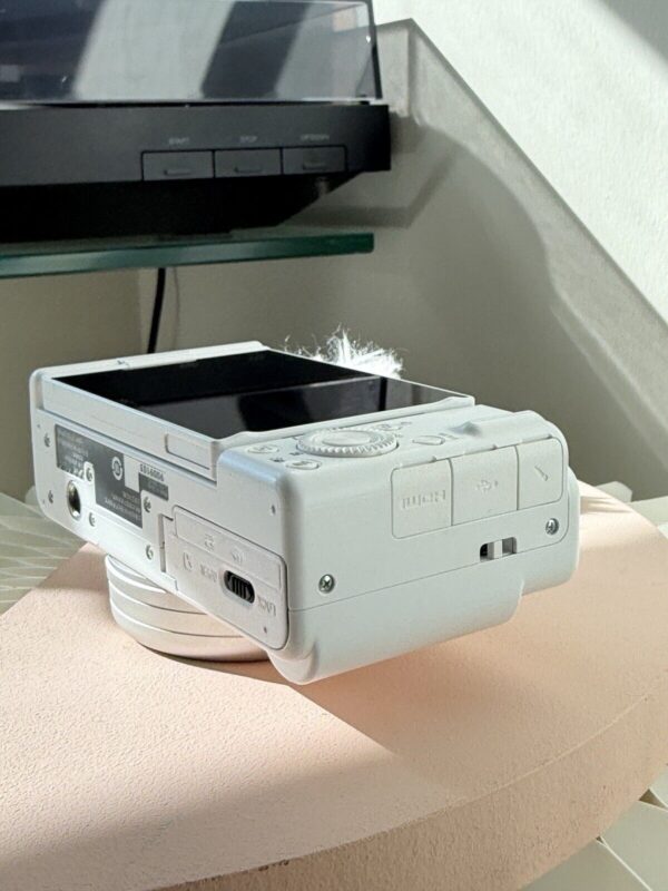 Sony ZV-1 II 21MP Vlogging Camera - White | Excellent - Image 12
