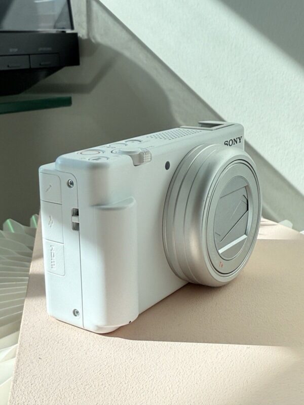 Sony ZV-1 II 21MP Vlogging Camera - White | Excellent - Image 13