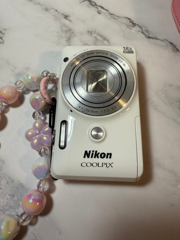 Nikon coolpix s6900 (white) - Image 2