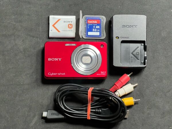 Sony Cyber-shot DSC-W560 14.1MP Digital Camera - Red - Image 12