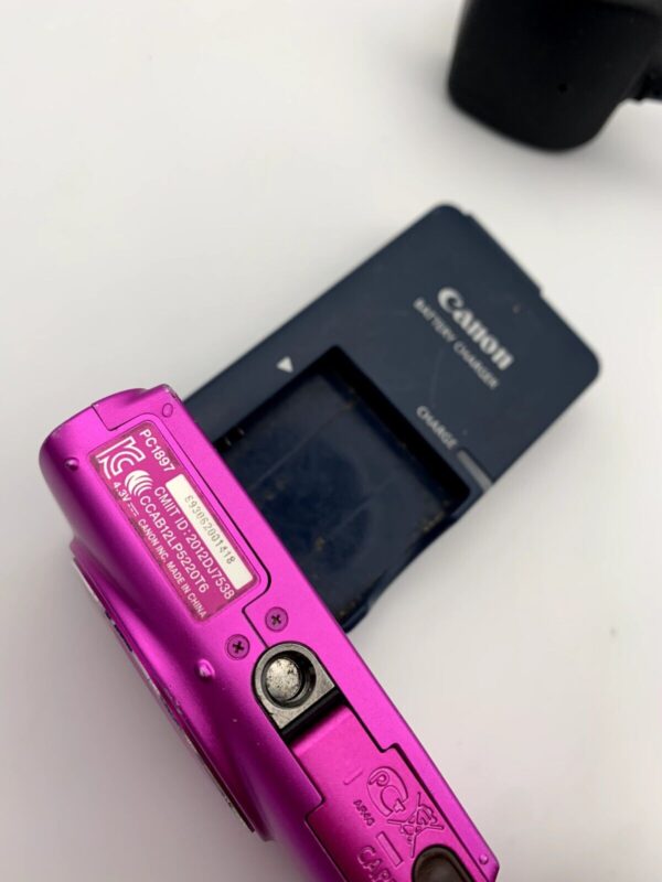 Canon IXUS 255 HS Digital Camera Pink With WiFi / 12.1 MP - Image 9