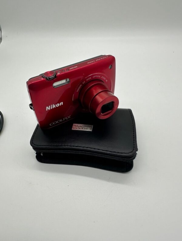 Nikon Coolpix S4300 16MP Touchscreen Digital Camera - Image 2