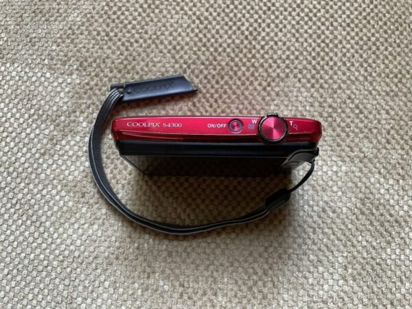 NIKON COOLPIX S4300 Retro Red Digital Camera + Original Accessories - Image 6