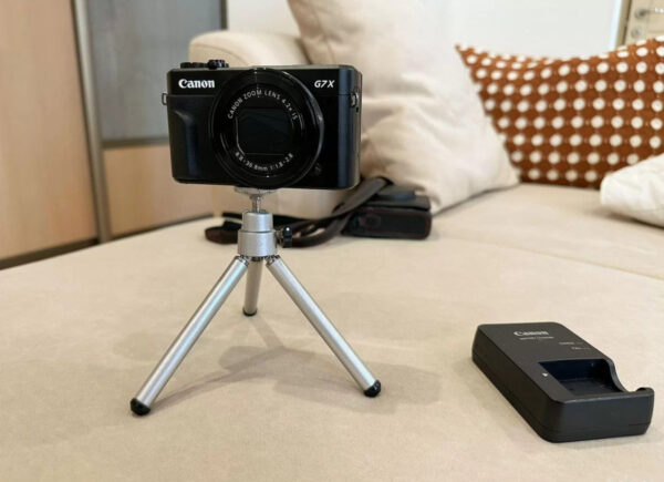 Canon PowerShot G7 X Mark II 20.1MP Compact Camera - Black - Image 2