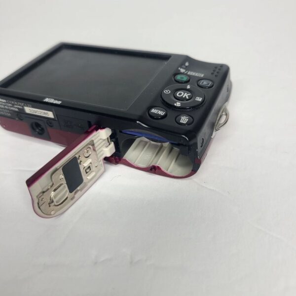 Nikon COOLPIX L22 12.0MP Digital Camera Red - Image 8