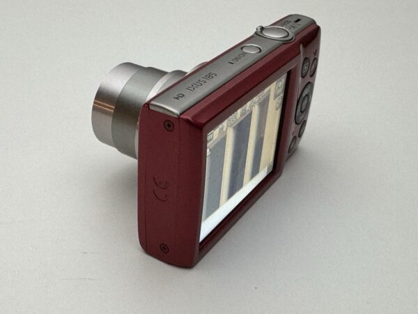 Canon IXUS 185 20MP Digital Camera Red - Image 3