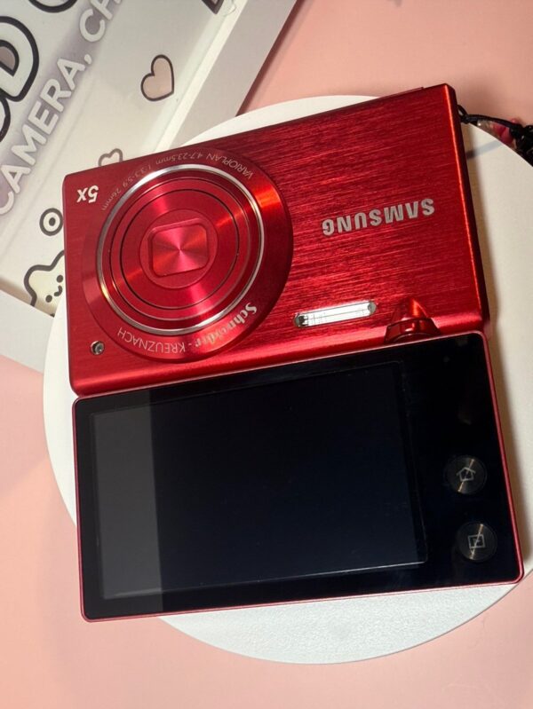 Samsung MV800 Digital Camera - Image 3